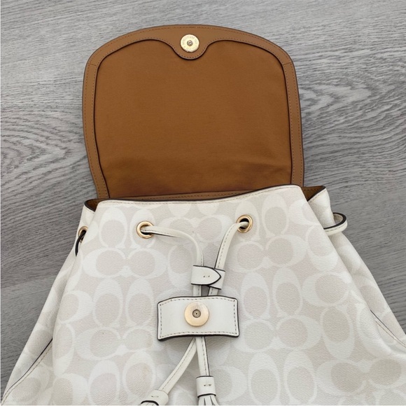 Coach backpack - Picture 9 of 9